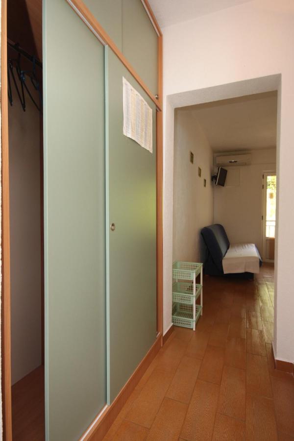 Apartments With A Parking Space Zivogosce - Porat, Makarska - 6700 Игране Экстерьер фото